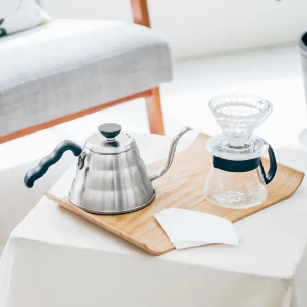 Hario V60 · Dripper de plástico 02 transparente